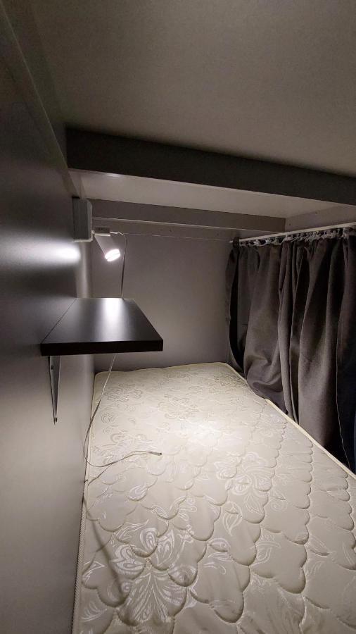 Check Inn Hostel 알마티 외부 사진