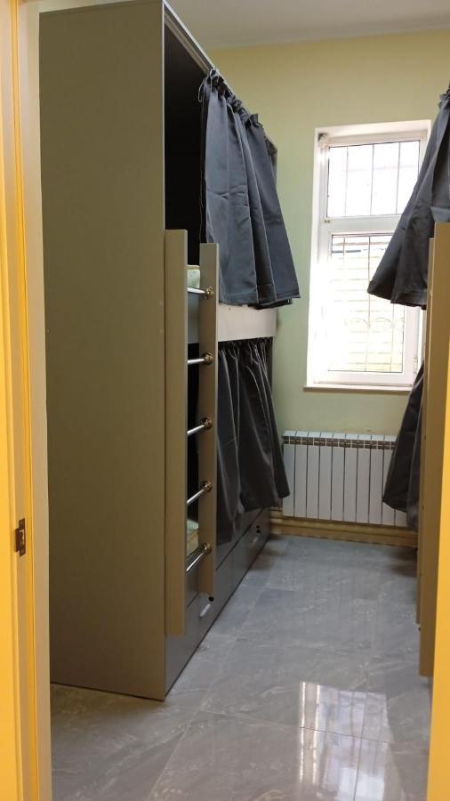 Check Inn Hostel 알마티 외부 사진