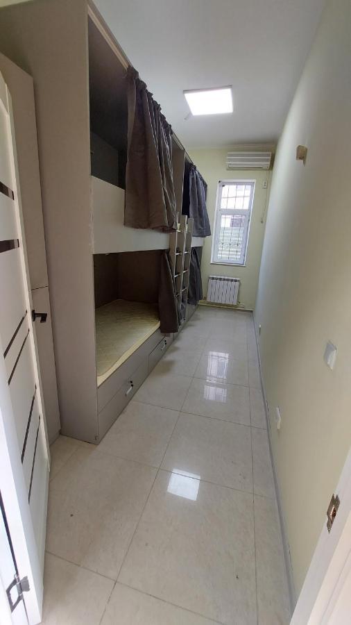 Check Inn Hostel 알마티 외부 사진